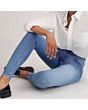 stretch skinny jeans