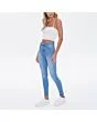 stretch skinny jeans
