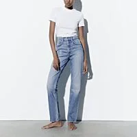High waisted Straight Leg Jeans 