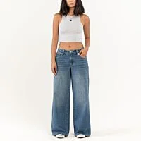 Low Rise Baggy Jeans
