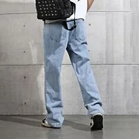 Ripped Straight Leg jeans