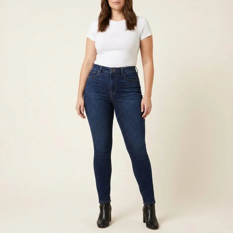 Skinny jeans worn by a woman with a trapezoid body shape