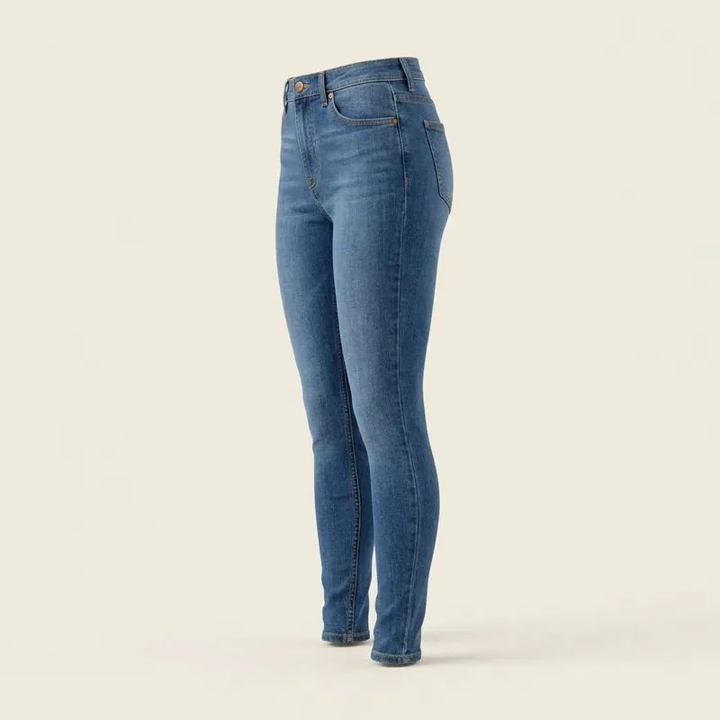Side view of skinny jeans close through the leg